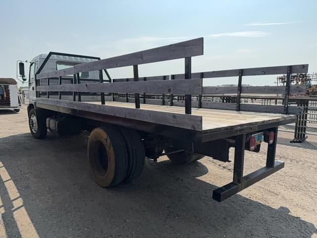 Image of GMC T7500 equipment image 1