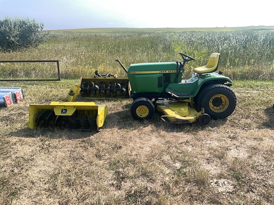 Image of John Deere 400 Primary image