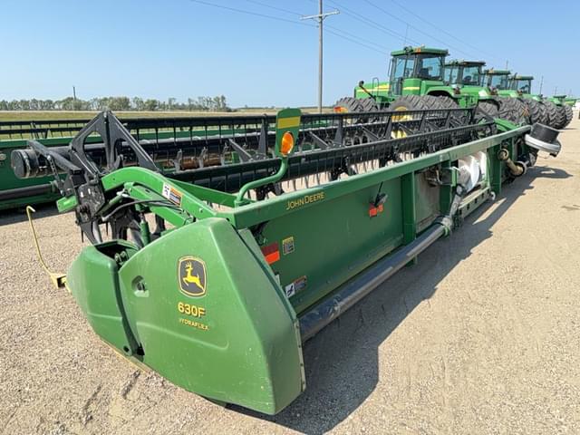 Image of John Deere 630F equipment image 2