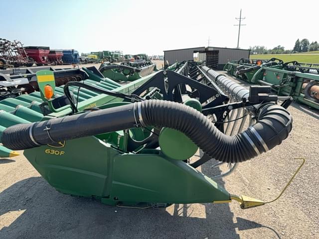 Image of John Deere 630F equipment image 4