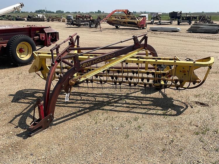 New Holland 256 Equipment Image0