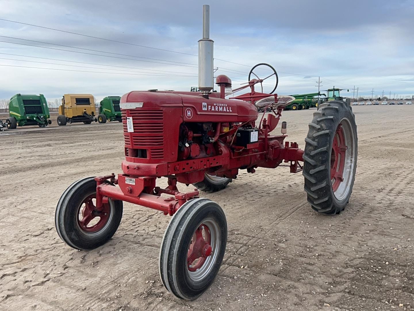 Main image International Harvester Farmall H