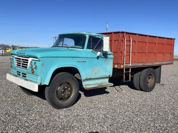 Main image Dodge 500