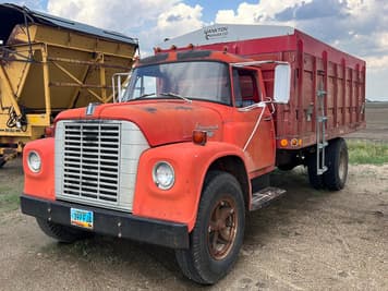 Main image International Loadstar 1600