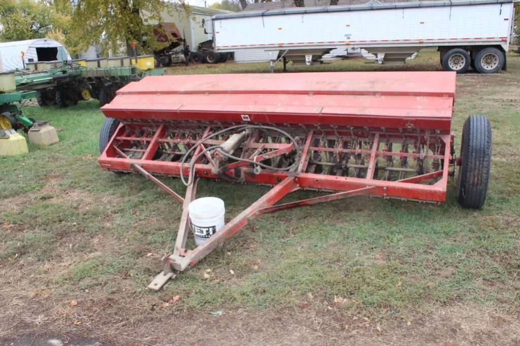 Image of International Harvester 10 Image 1