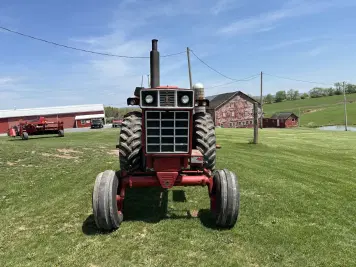 Main image International Harvester 1066