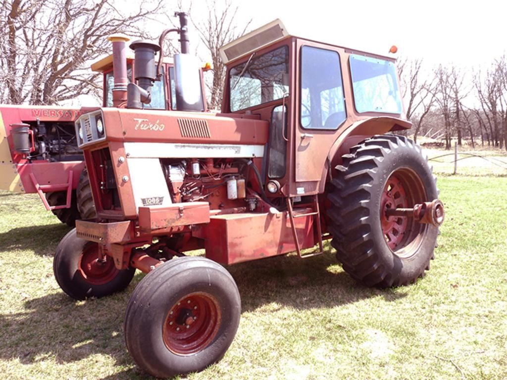 Main image International Harvester 1066