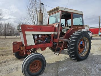 Main image International Harvester 1066