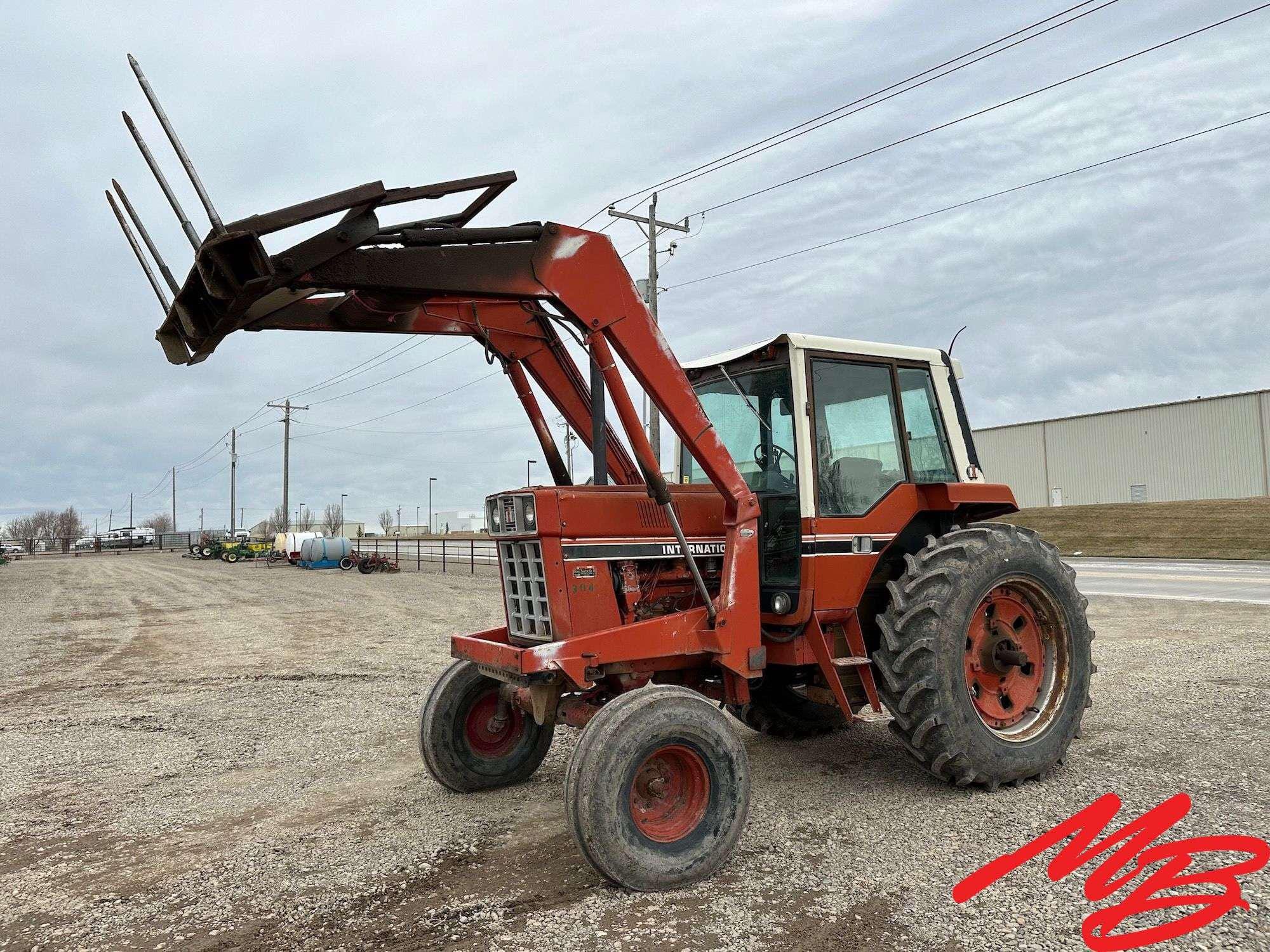 Main image International Harvester 1086