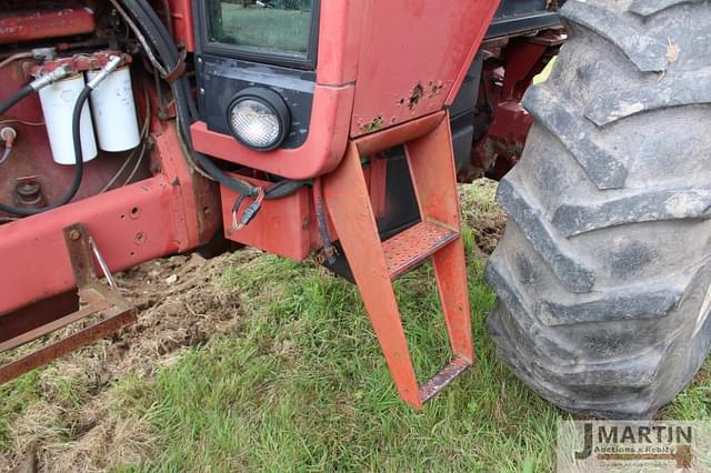 Image of International Harvester 1086 equipment image 4