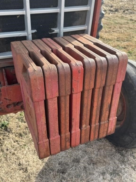 Image of International Harvester 1086 equipment image 2