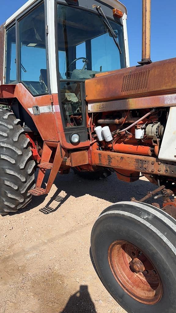 Image of International Harvester 1086 equipment image 4