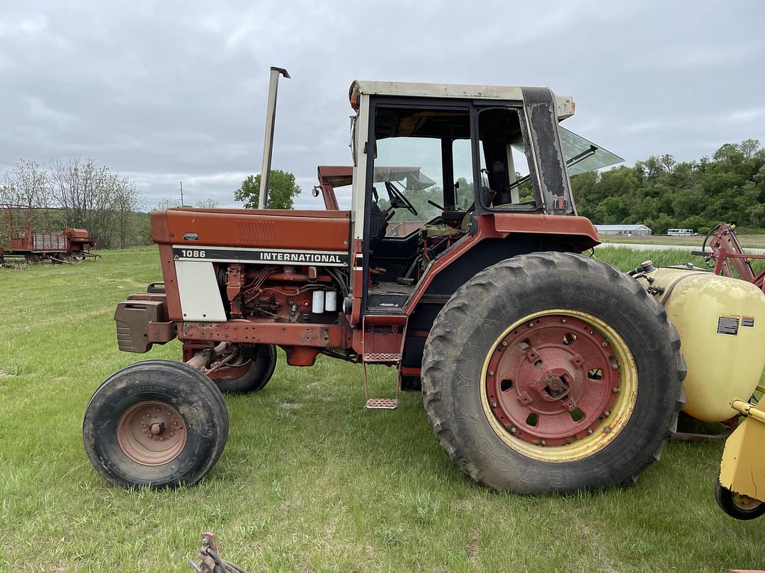 Image of International Harvester 1086 Primary image