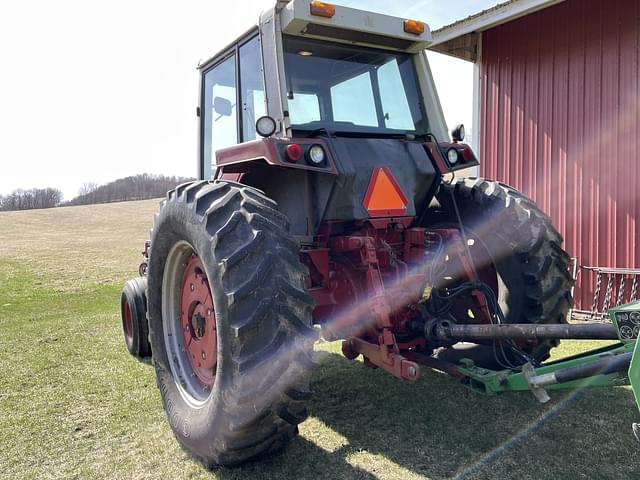 Image of International Harvester 1086 equipment image 3