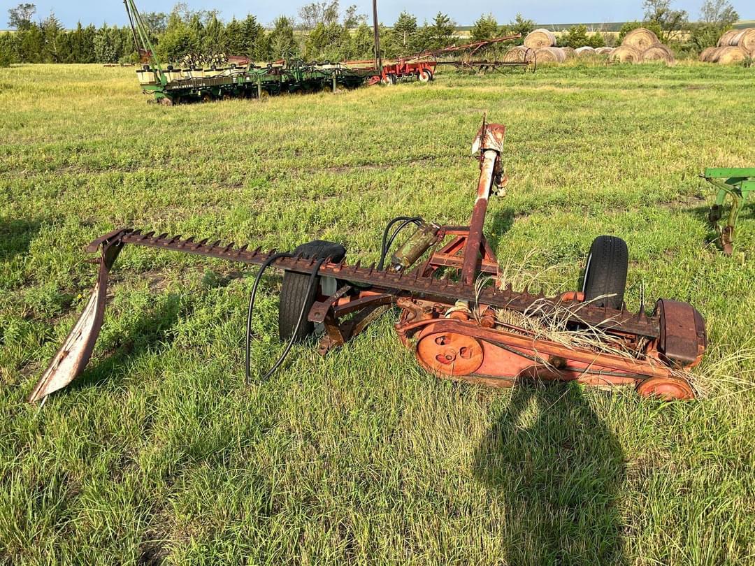 Image of International Harvester 1100 Primary image