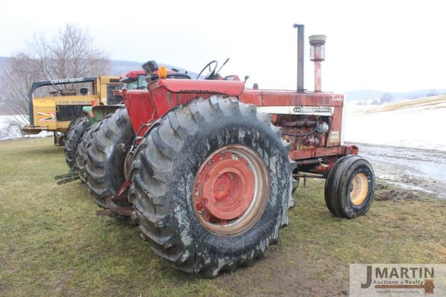 Image of International Harvester 1206 equipment image 2