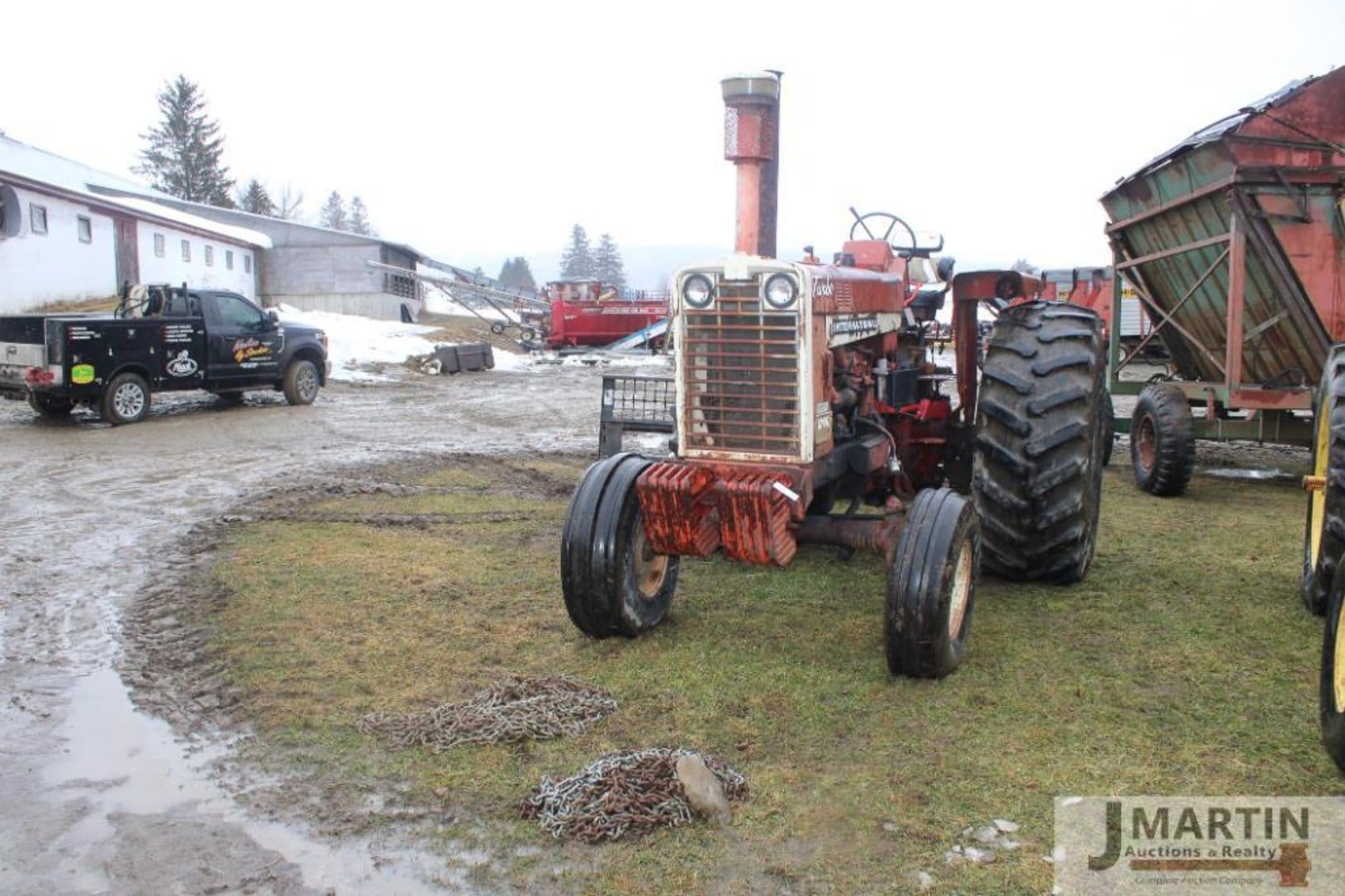 International Harvester 1206 Equipment Image0