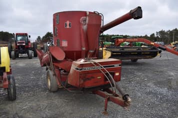 Main image International Harvester 1250