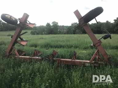 Row Crop Cultivators