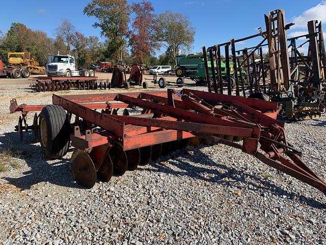 Image of International Harvester Undetermined equipment image 4