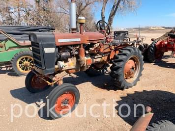 Main image International Harvester 140