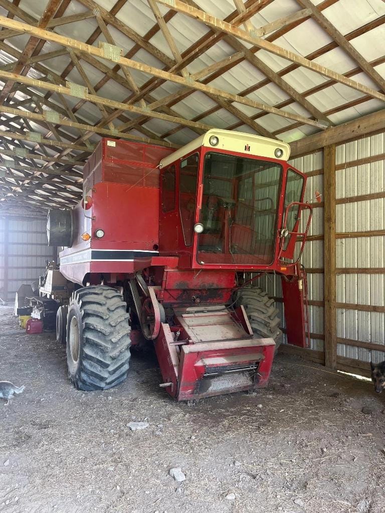 International Harvester 1460 Equipment Image0