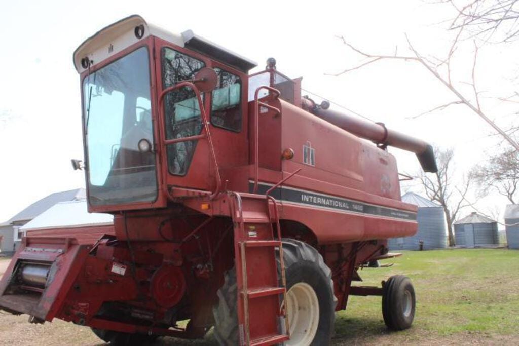Main image International Harvester 1460