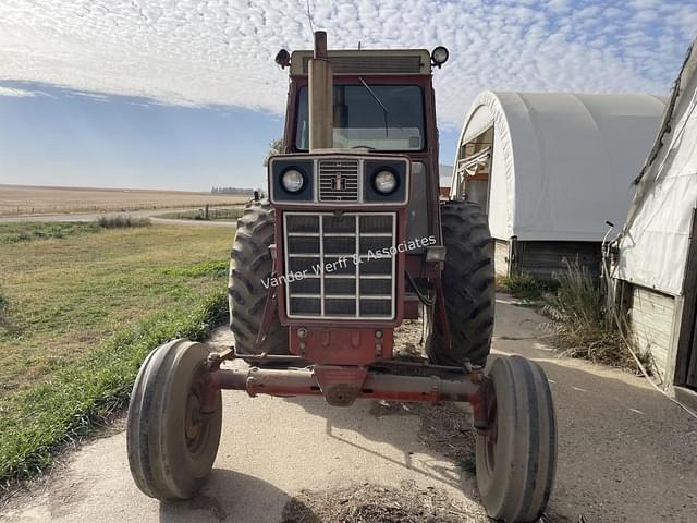 Image of International Harvester 1466 equipment image 2