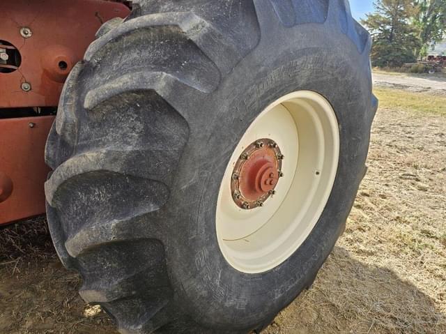 Image of International Harvester 1480 equipment image 2