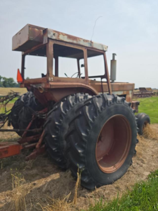 Image of International Harvester 1566 equipment image 4