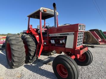 Main image International Harvester 1586