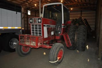 Main image International Harvester 1586