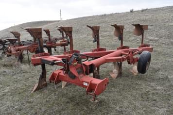 Main image International Harvester 165