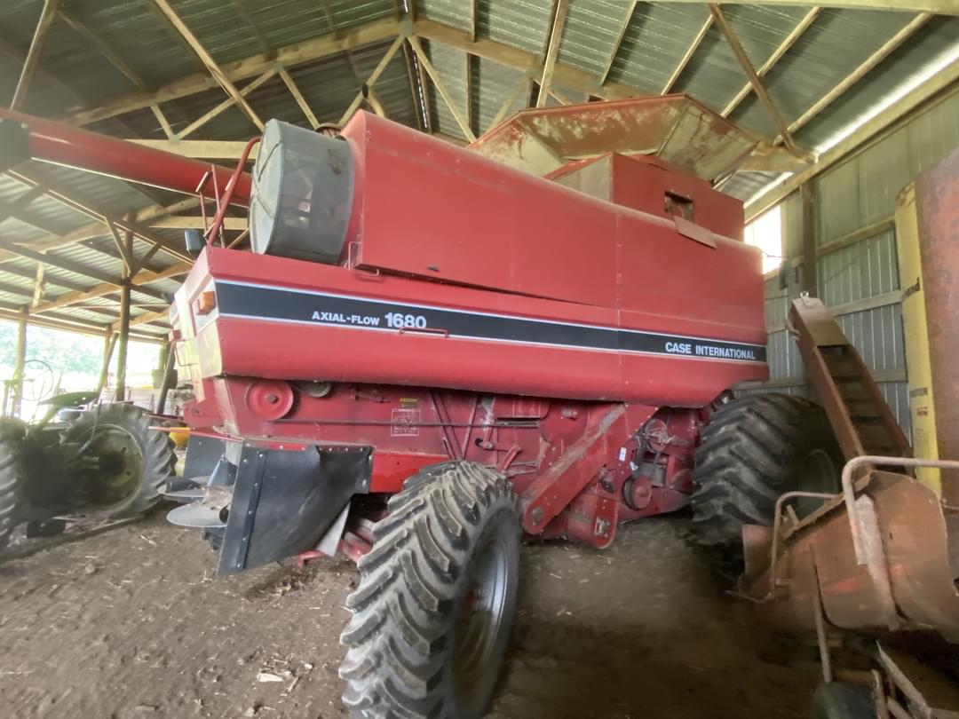 Image of Case IH 1680 Image 0
