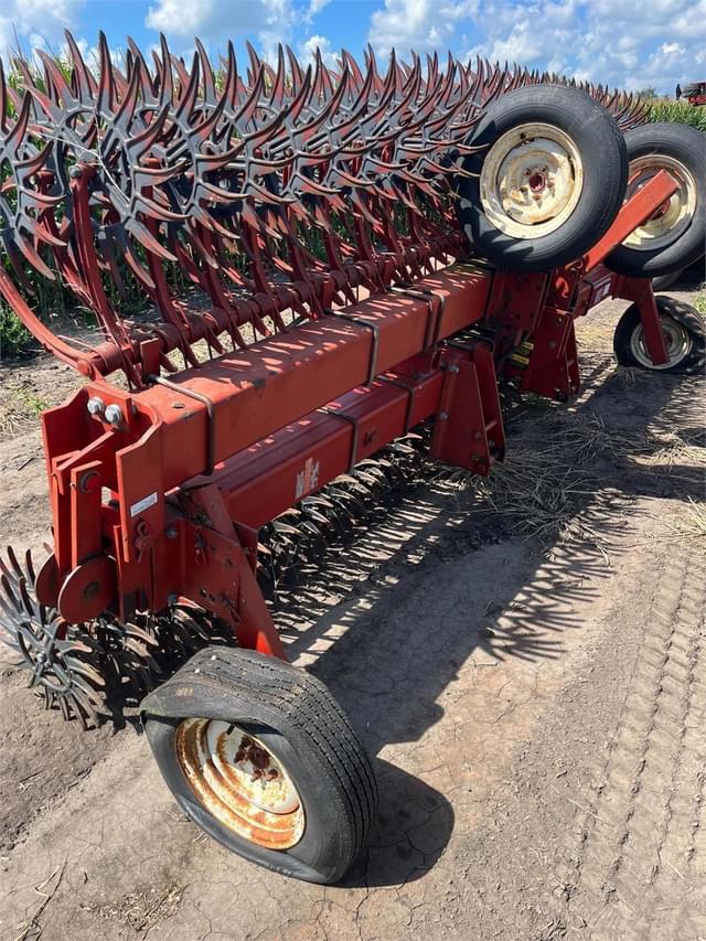 Image of International Harvester 181 equipment image 3