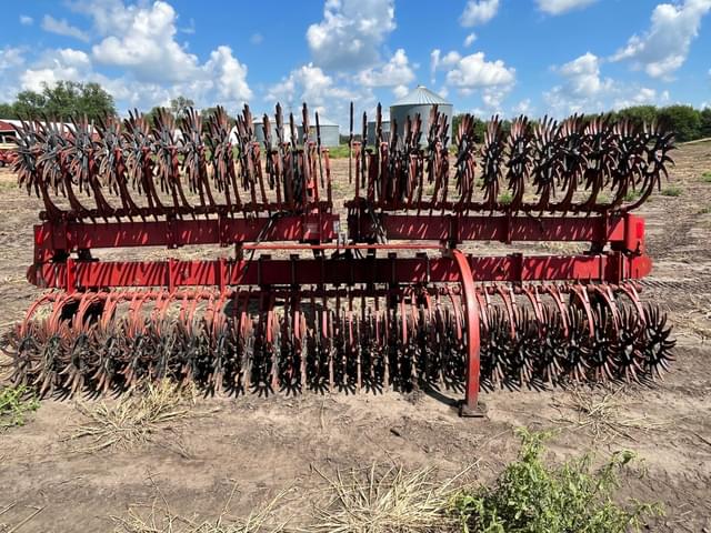 Image of International Harvester 181 equipment image 1