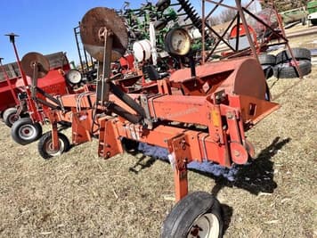 Main image International Harvester 183