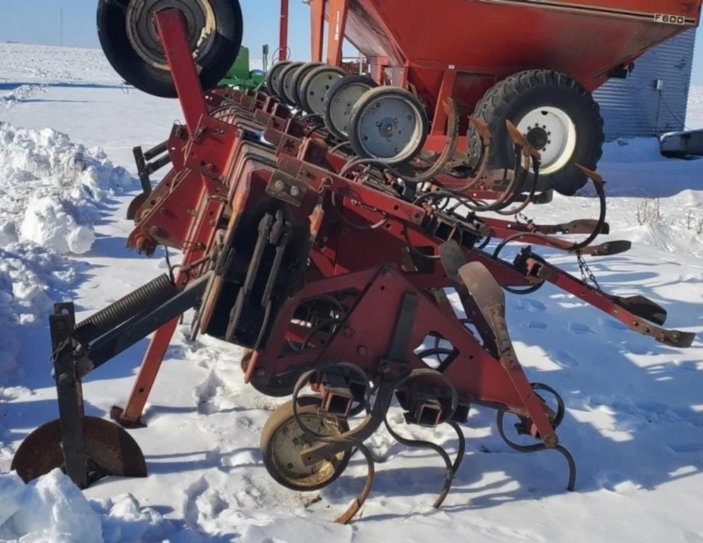 International Harvester 183 Equipment Image0