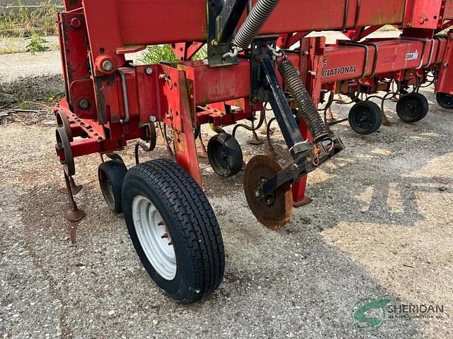 Image of Case IH 183 equipment image 2