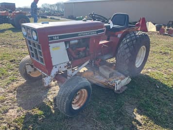 Main image International Harvester 184 Lo-Boy