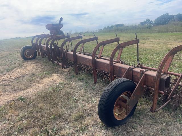 Image of International Harvester Undetermined equipment image 3