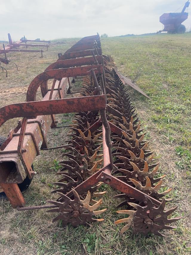 Image of International Harvester Undetermined equipment image 4