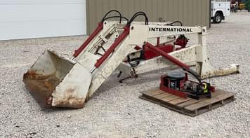 Main image International Harvester 2000