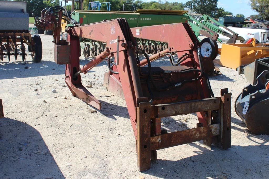 Main image International Harvester 2200