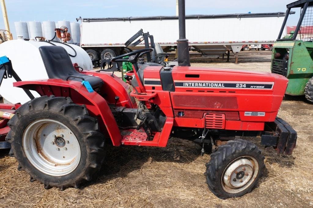 International Harvester 234 Equipment Image0