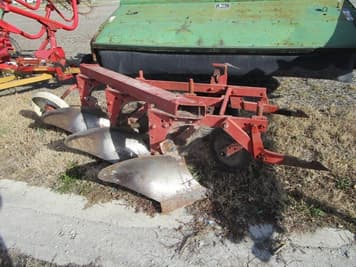 Main image International Harvester 314