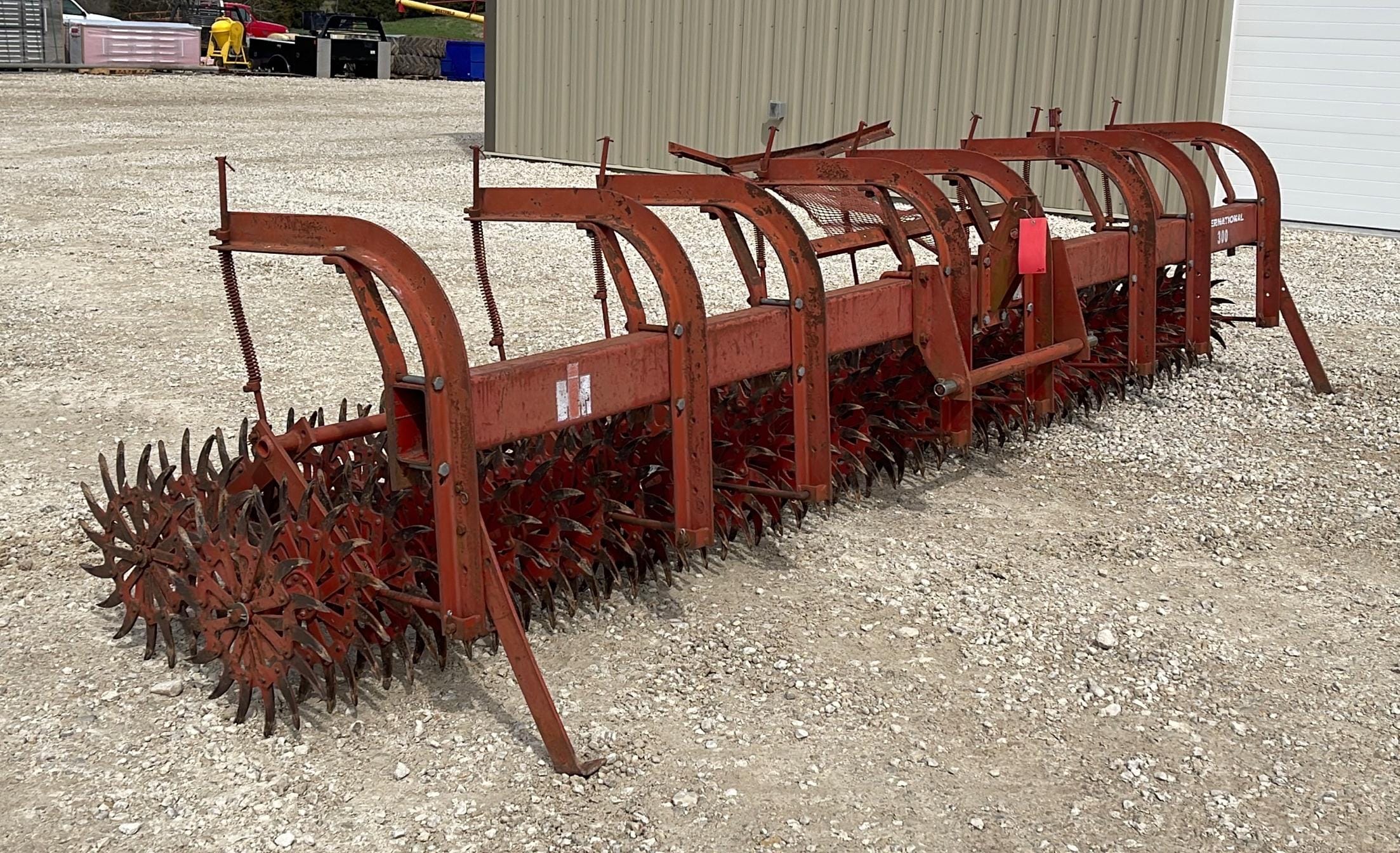 Main image International Harvester 300