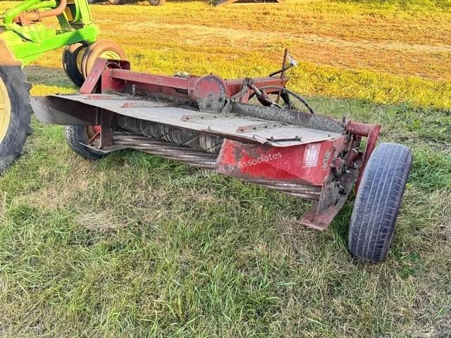 Image of International Harvester 33 equipment image 2