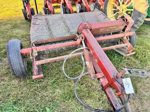 Image of International Harvester 33 equipment image 1