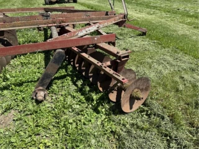 Image of International Harvester 350 equipment image 3